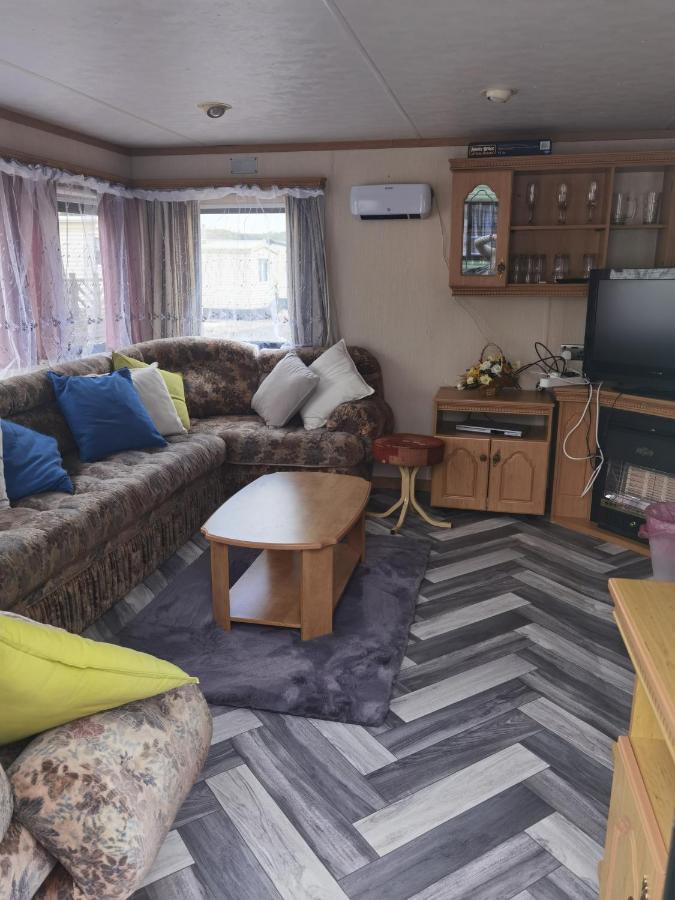 Lochlands Caravan Park X Villa Forfar Exterior photo